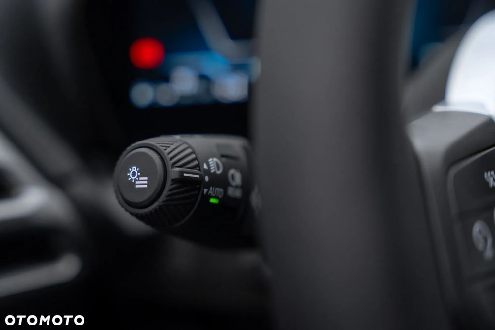 BMW Seria 1 - 32