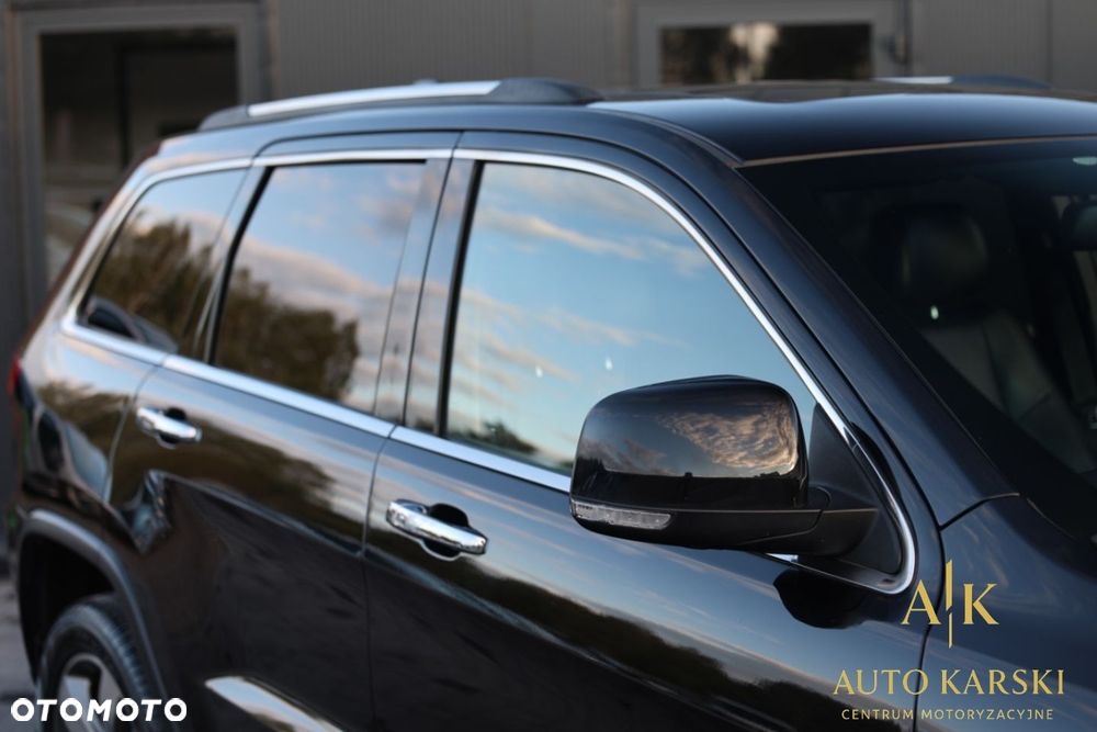 Jeep Grand Cherokee - 11