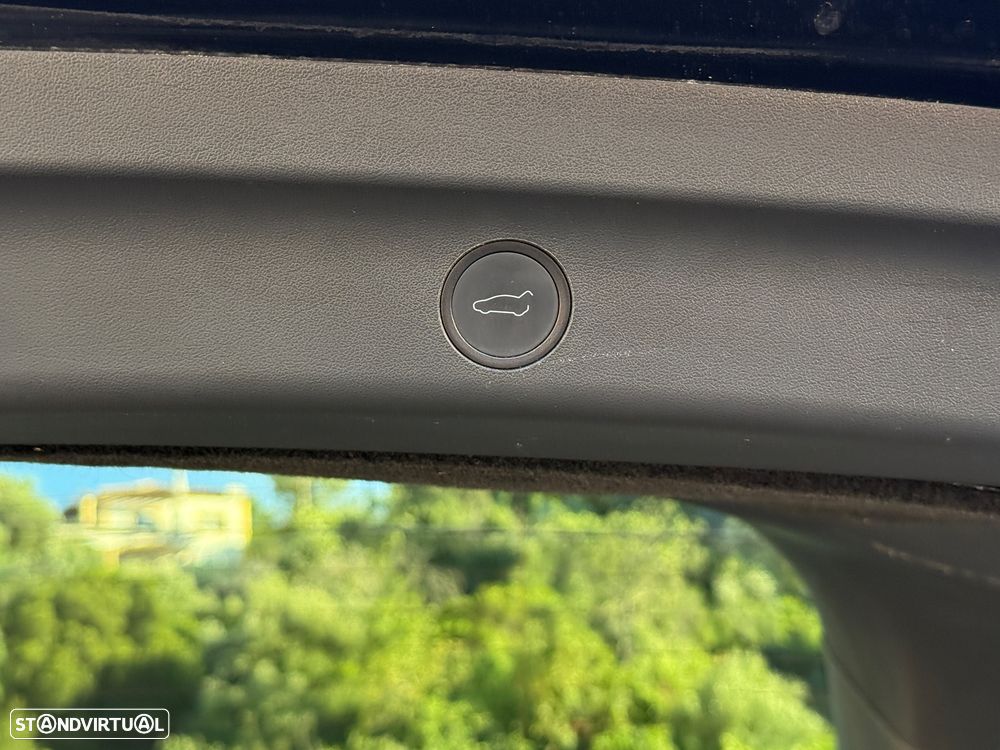 Tesla Model Y RWD - 13
