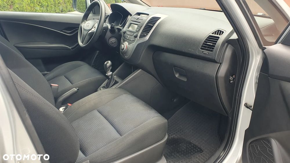 Hyundai ix20 - 8
