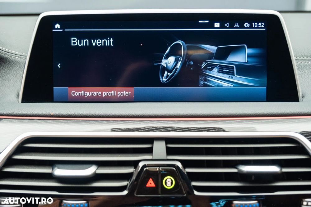 BMW Seria 7 730d xDrive MHEV - 21