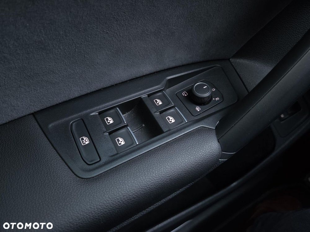 Volkswagen Tiguan 2.0 TSI 4Mot R DSG - 26