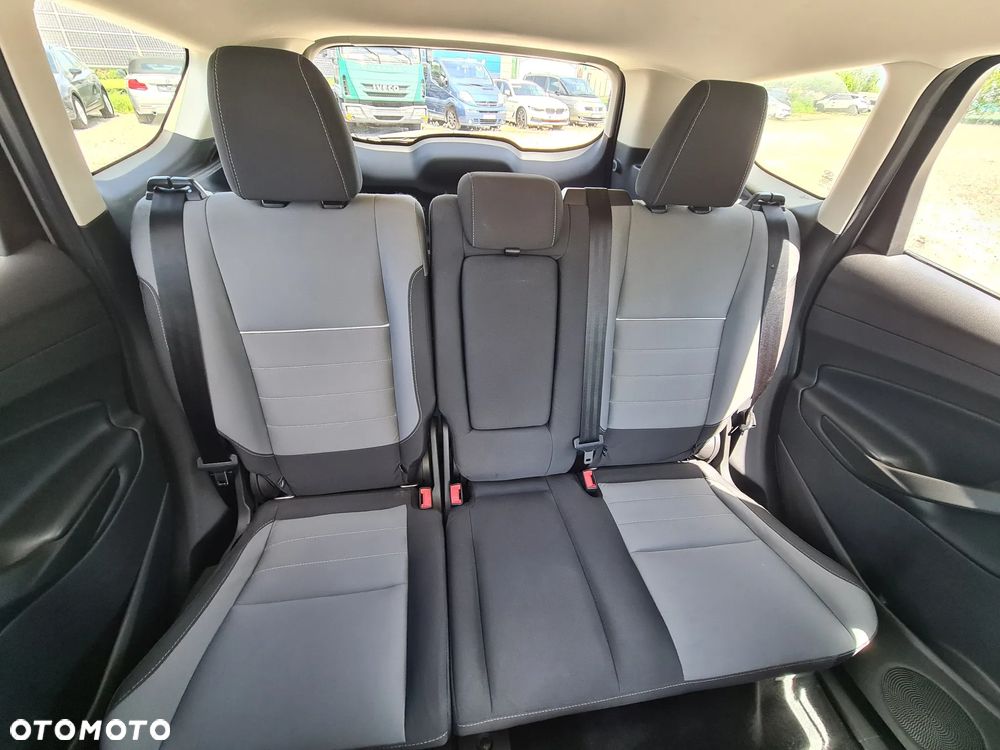 Ford Escape - 26