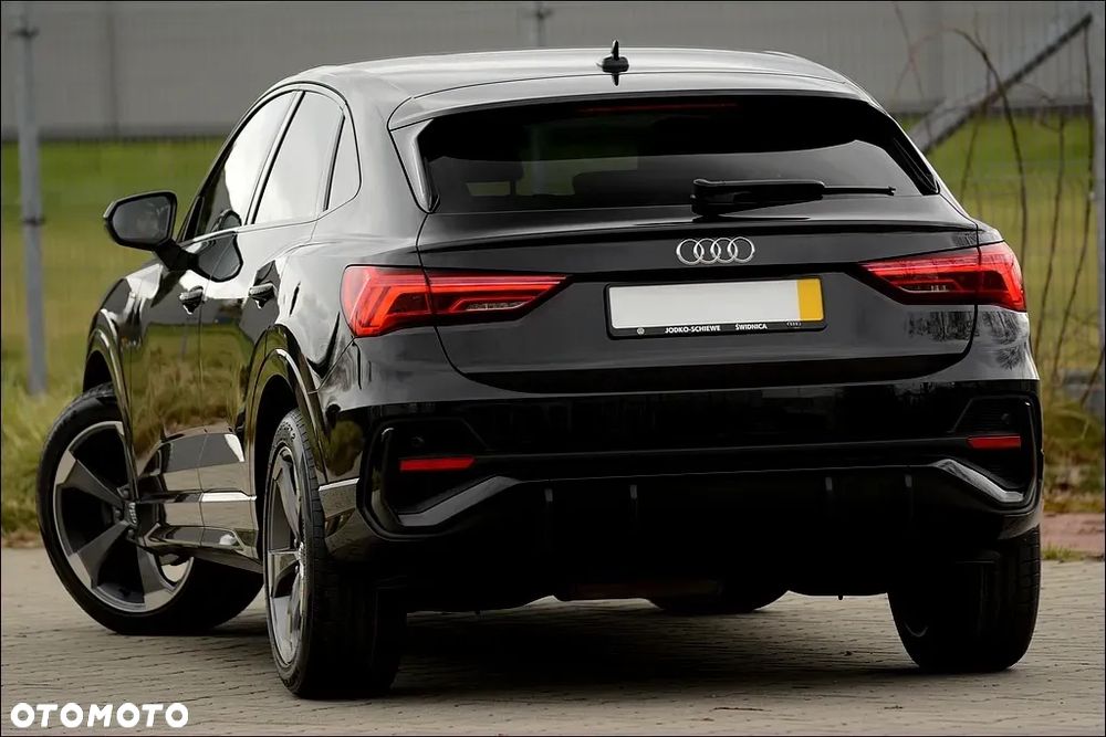 Audi Q3 Sportback 35 TDI S tronic S line - 3