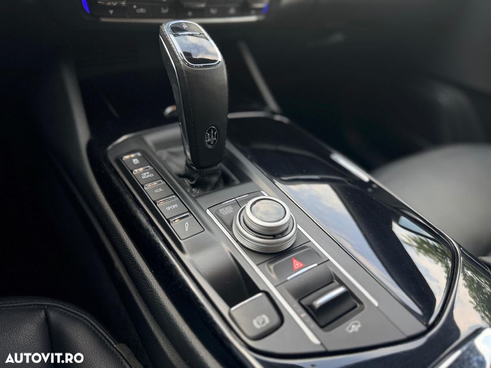 Maserati Levante - 27