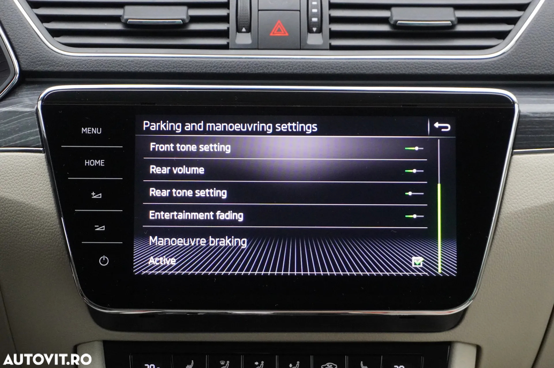 Skoda Superb 2.0 TDI 4X4 DSG Style - 36
