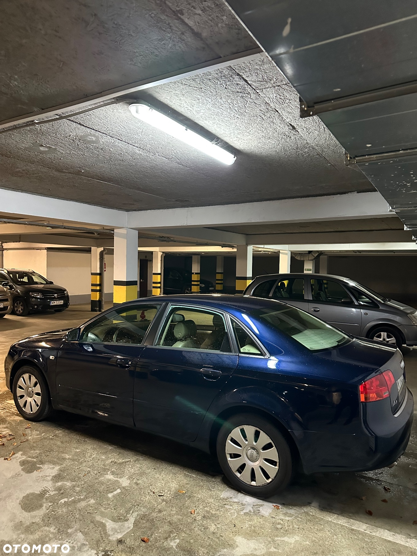 Audi A4 2.0 TDI Multitronic - 24