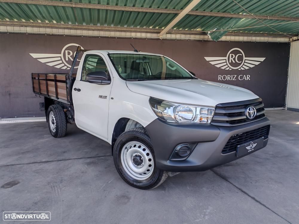 Toyota Hilux 2.4 D4-D 4WD - 3