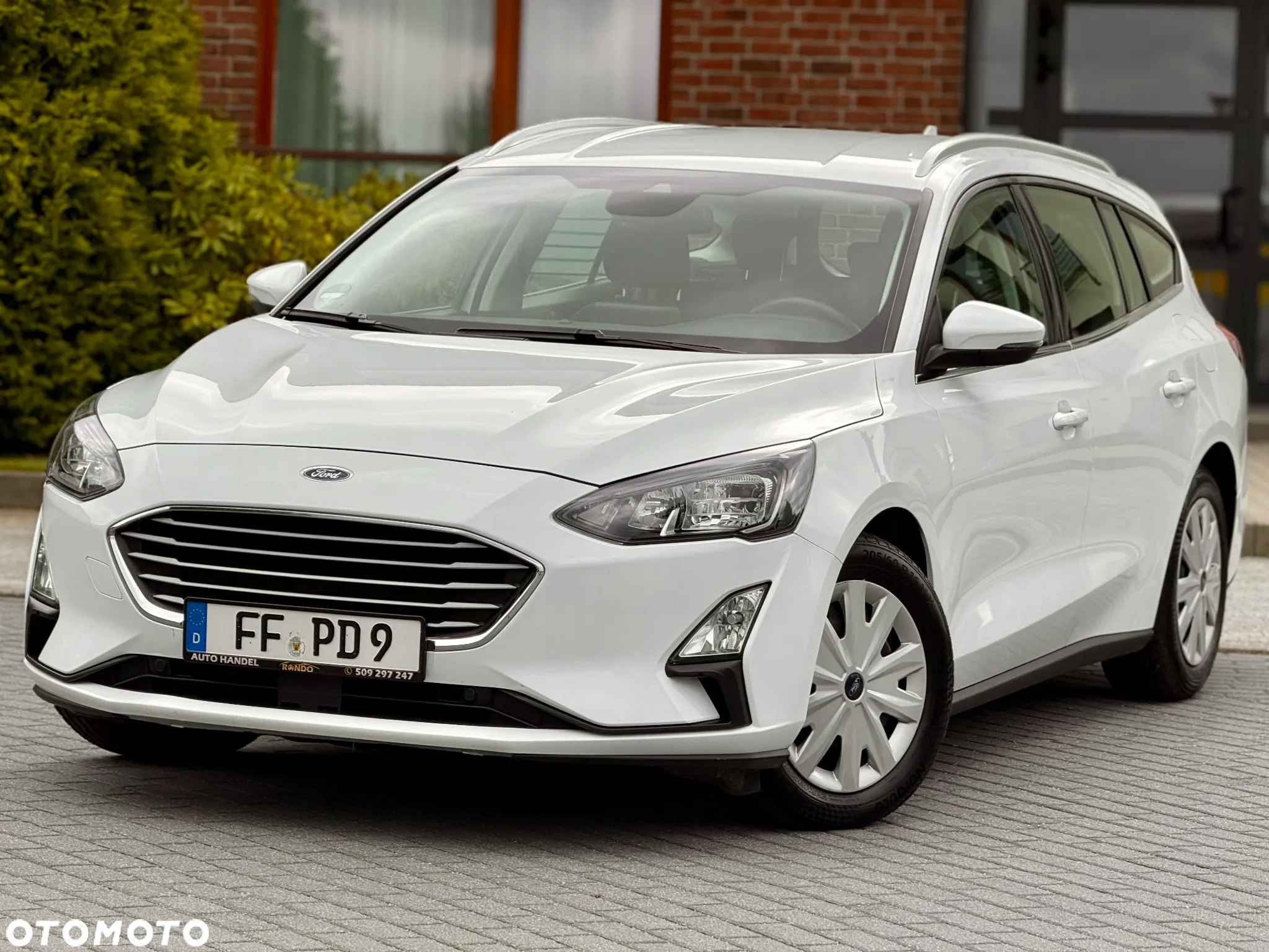 Ford Focus Turnier 1.5 EcoBlue Start-Stopp-System COOL&CONNECT - 3