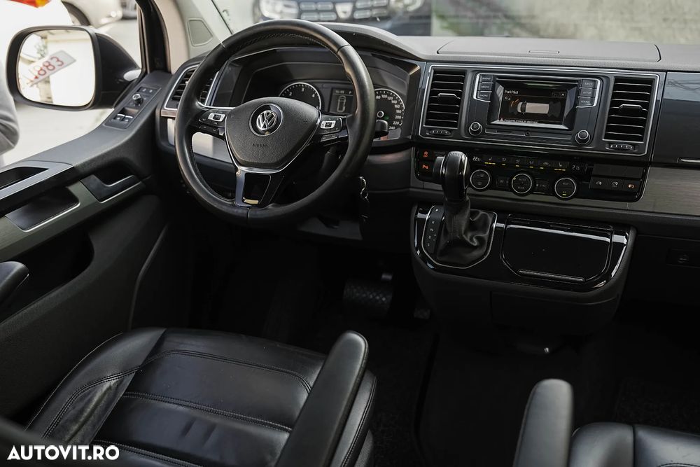 Volkswagen Multivan - 22