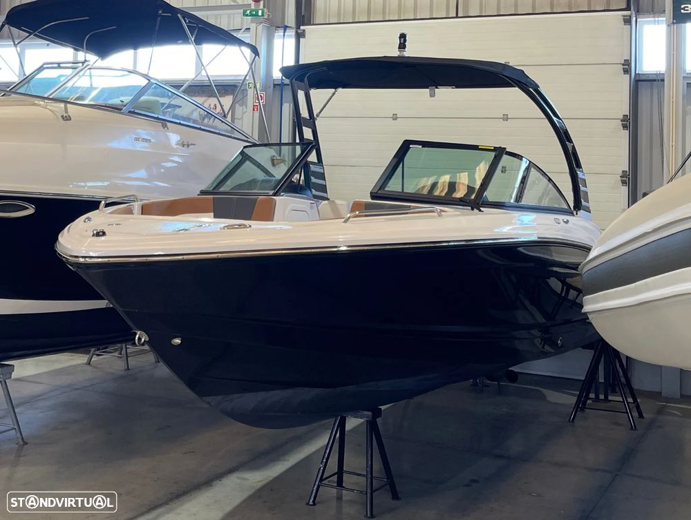 Chaparral 23 SSI - 2