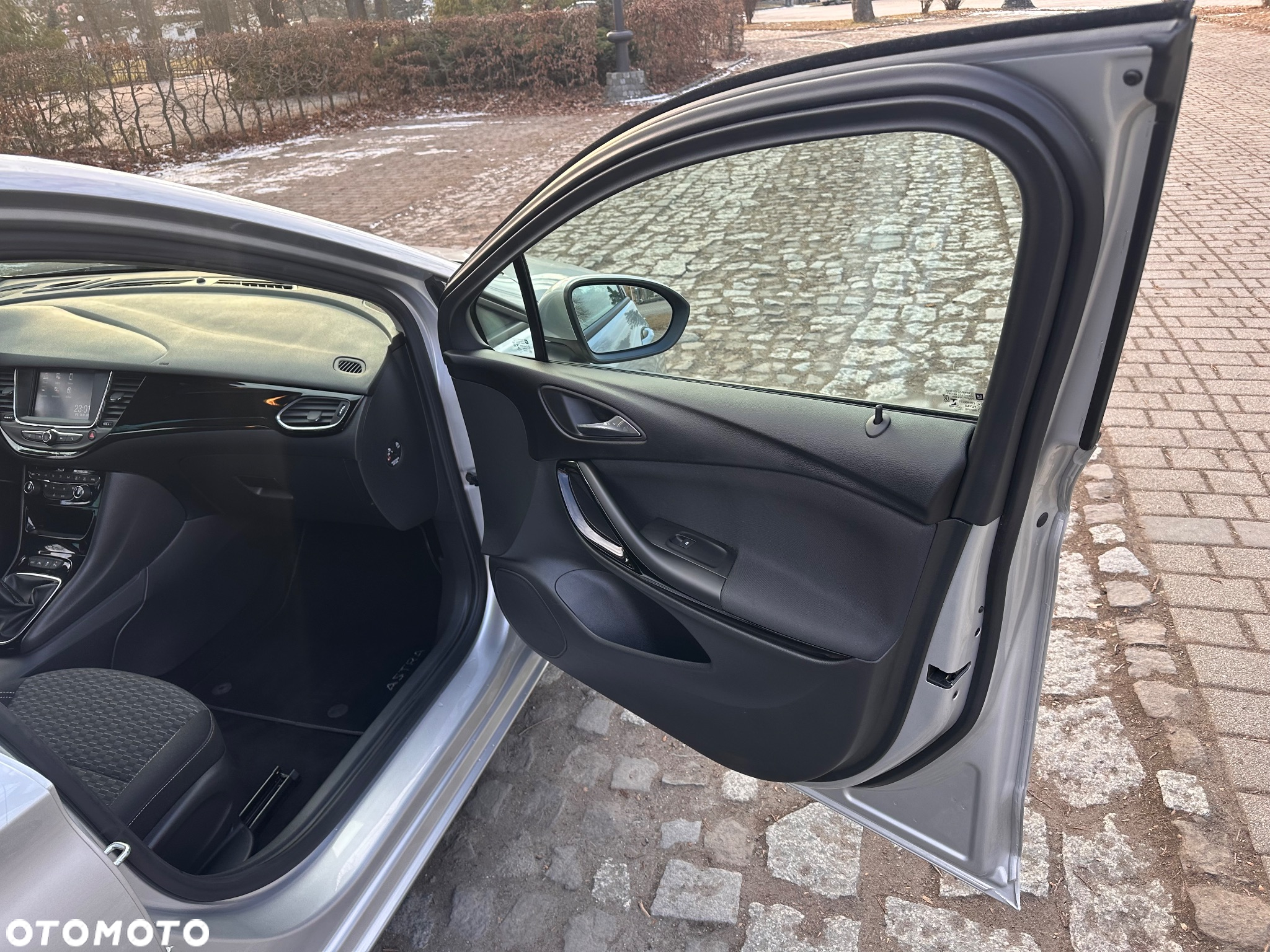 Opel Astra 1.4 Turbo Edition - 18