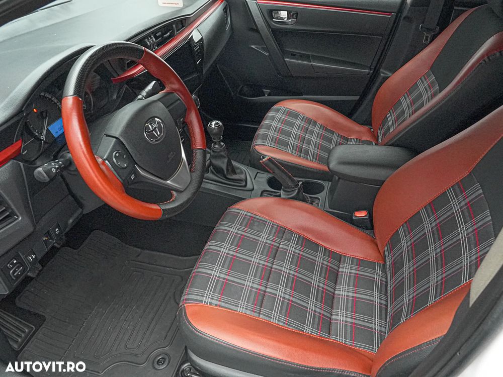 Toyota Corolla 1.33 Dual-VVT-i Cool - 11