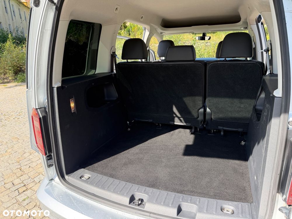 Volkswagen Caddy 2.0 TDI Highline 4Motion DSG - 20