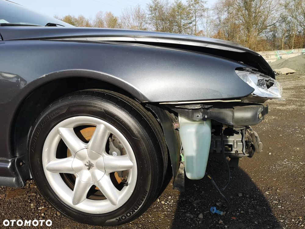 Peugeot 406 3.0 Prestige V6 - 12