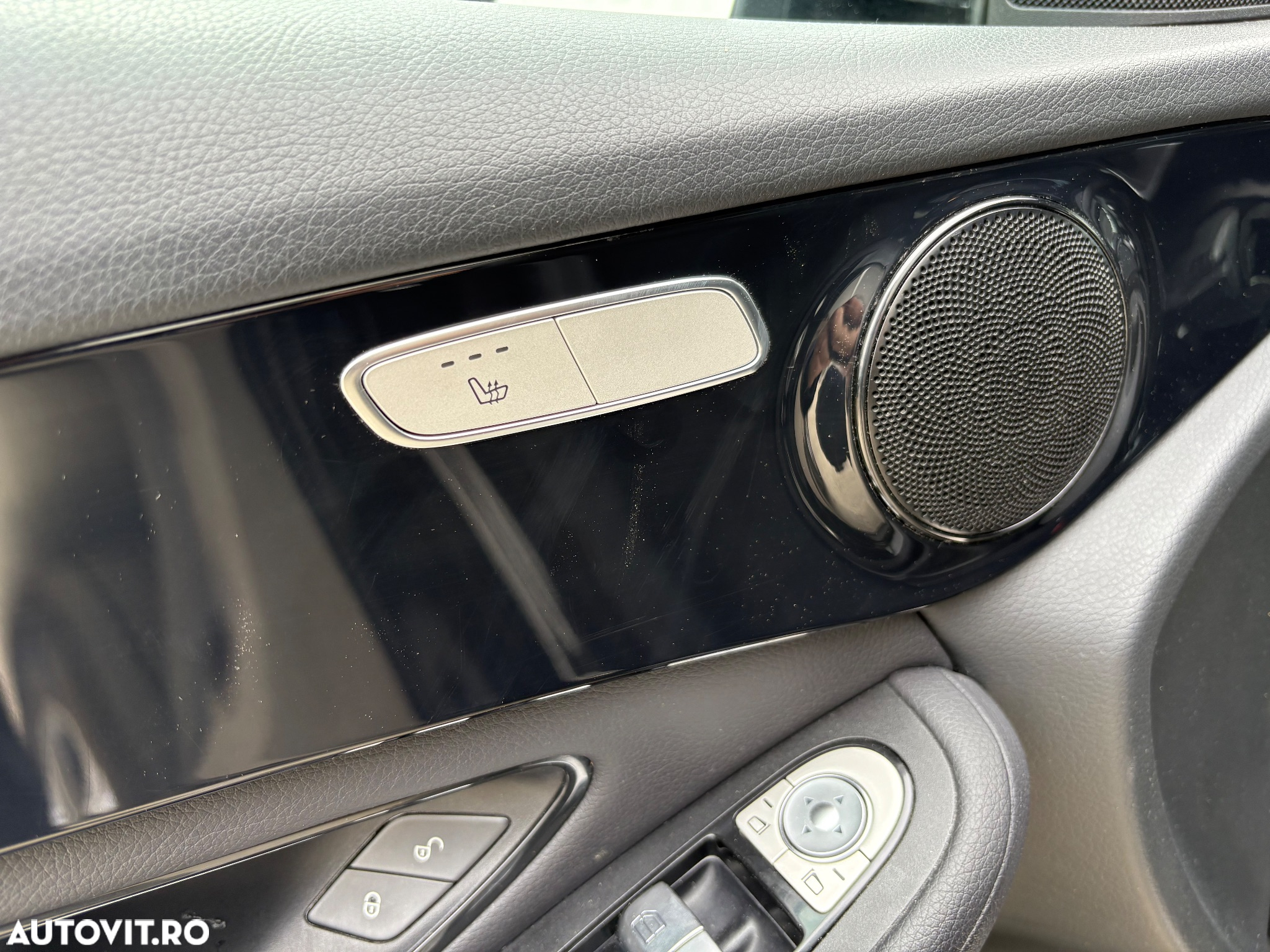 Mercedes-Benz GLC 200 d 4Matic 9G-TRONIC Exclusive - 23