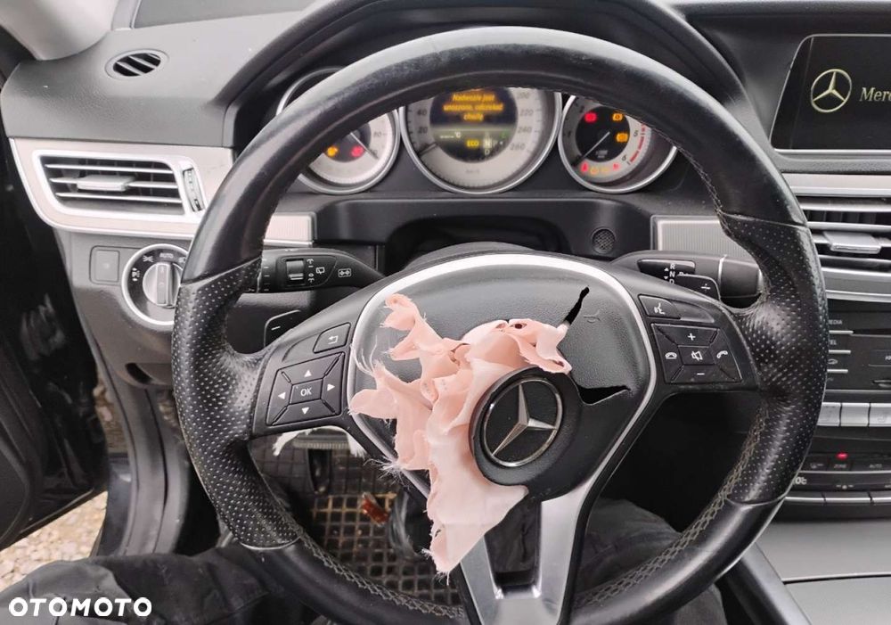 Mercedes-Benz Klasa E - 13