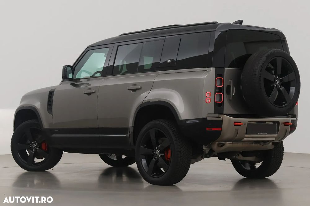 Land Rover Defender 110 3.0 P400 MHEV X - 3