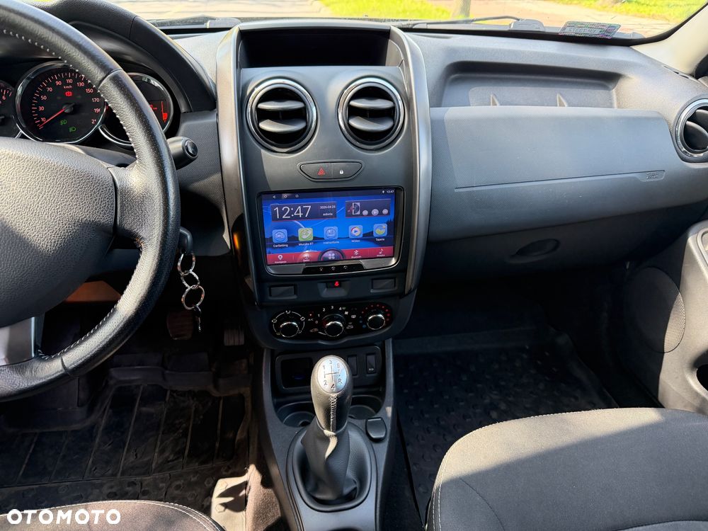 Dacia Duster 1.6 SCe S&S - 28