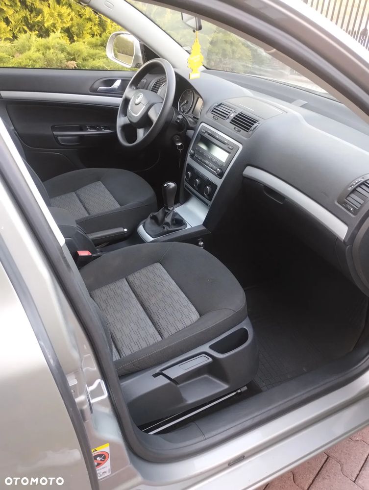 Skoda Octavia - 4
