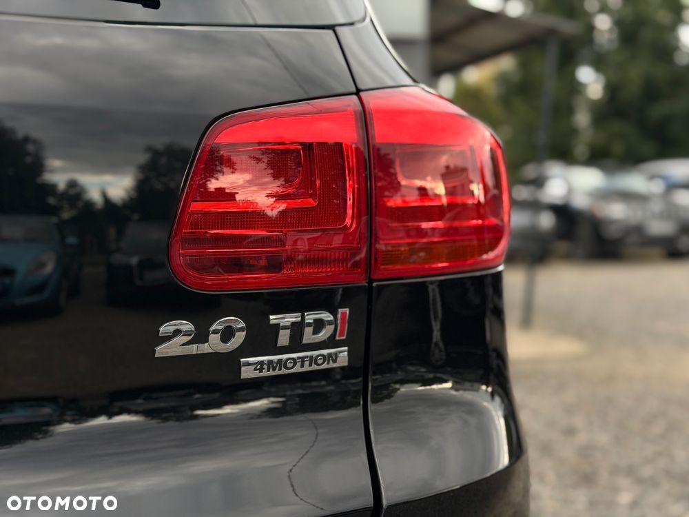 Volkswagen Tiguan - 12