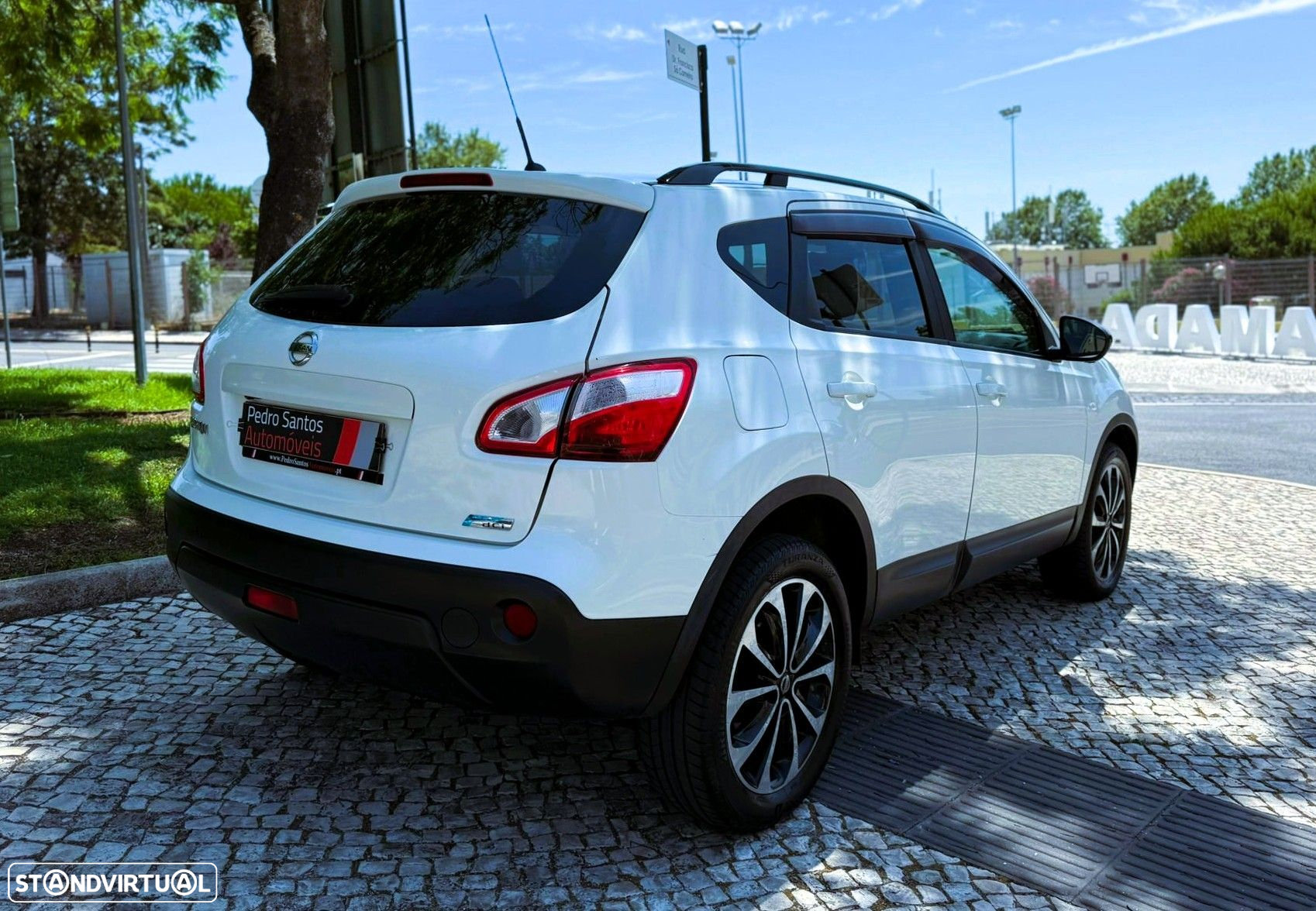 Nissan Qashqai 1.6 dCi N-Connecta 18 - 3