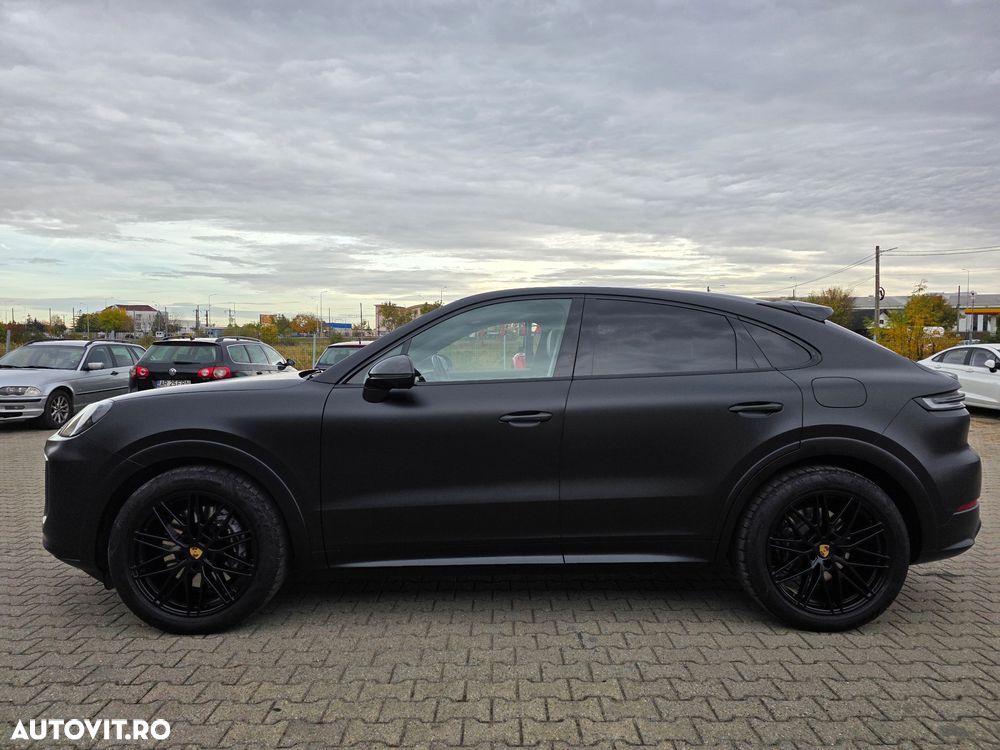 Porsche Cayenne Coupe - 2