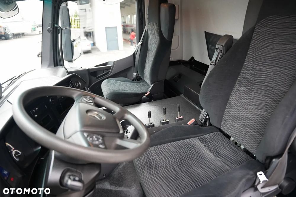 Mercedes-Benz AROCS 2038 / 4x4 / WYWROTKA / HYDROBURTA / AUTOMAT - 26