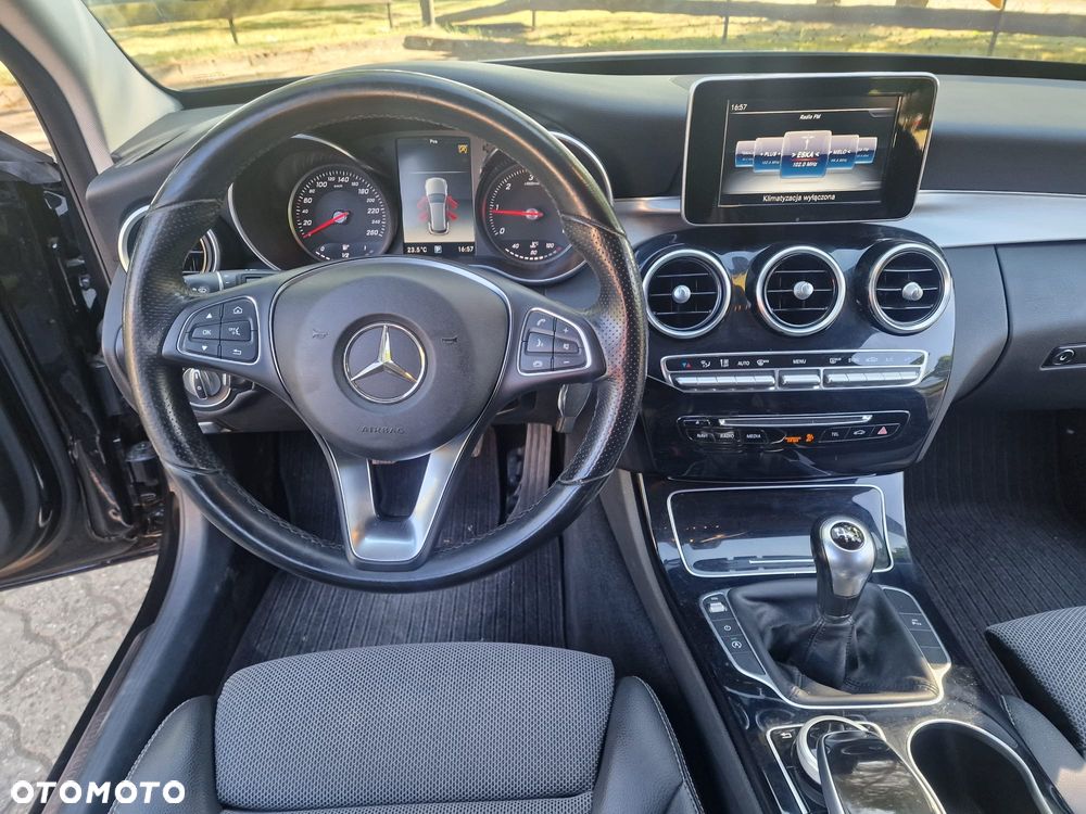 Mercedes-Benz Klasa C 200 (BlueTEC) d Avantgarde - 9
