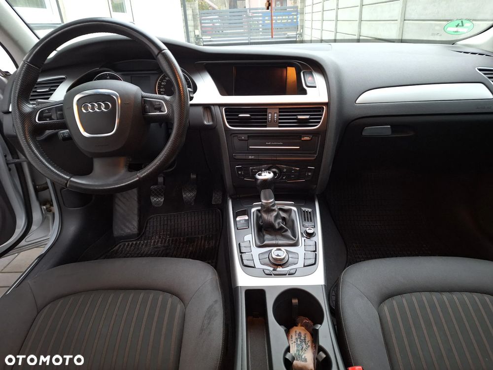 Audi A4 Avant 2.0 TDI DPF Ambition - 10