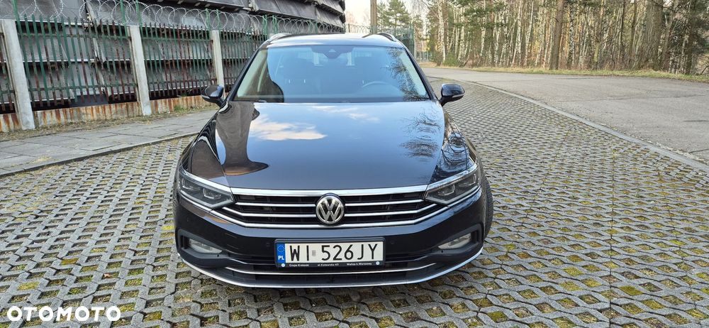 Volkswagen Passat Variant 2.0 TDI 4Mot Elegance DSG - 3