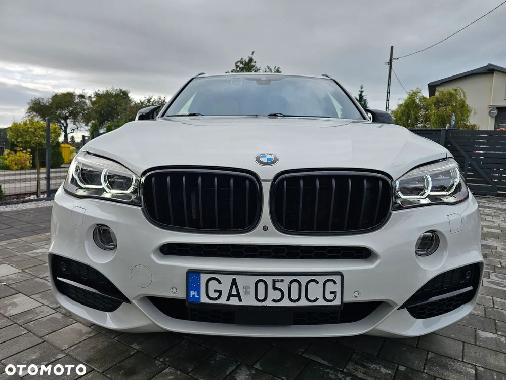 BMW X5 M M50d Sport-Aut - 3