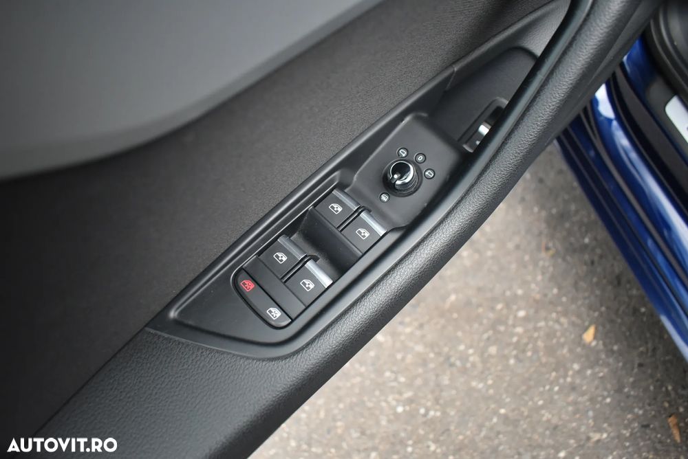 Audi A4 35 TDI S tronic MHEV S Line - 12