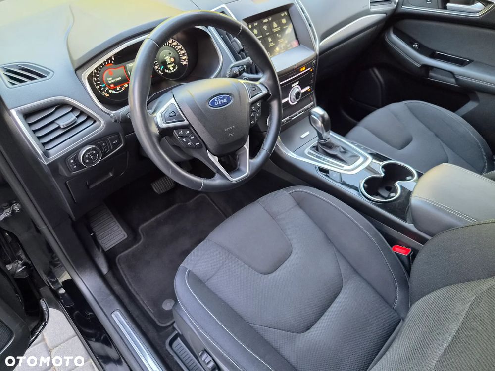 Ford S-Max 2.0 TDCi Titanium PowerShift - 12