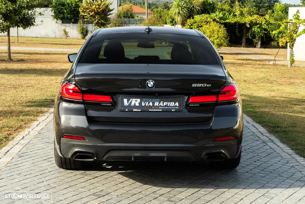 BMW 520 e Pack M - 6