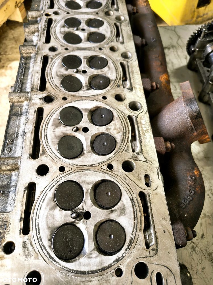 Głowica wałki w211 3.2 R6 om648 s klasa w220 - 3