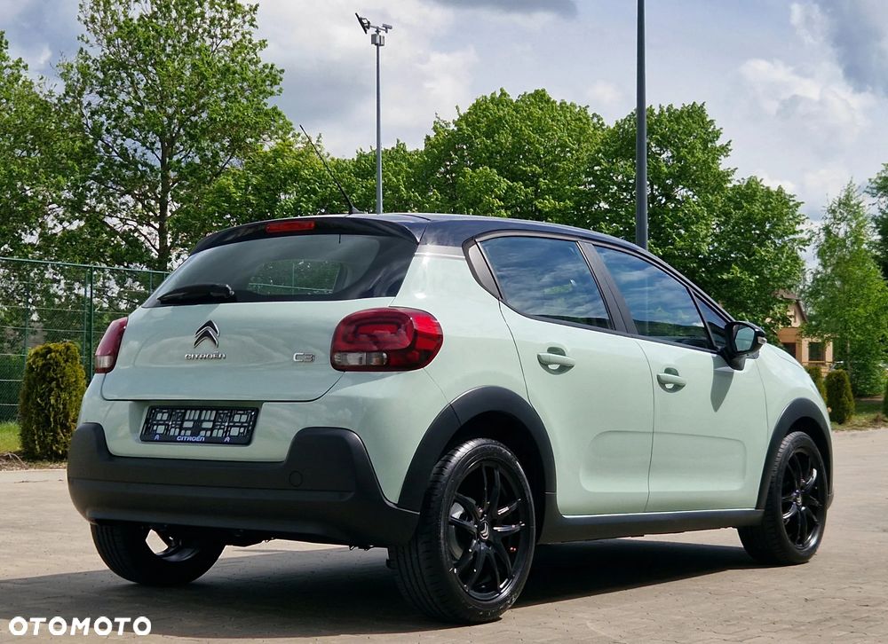 Citroën C3 Pure Tech (VTi) 82 Exclusive - 14