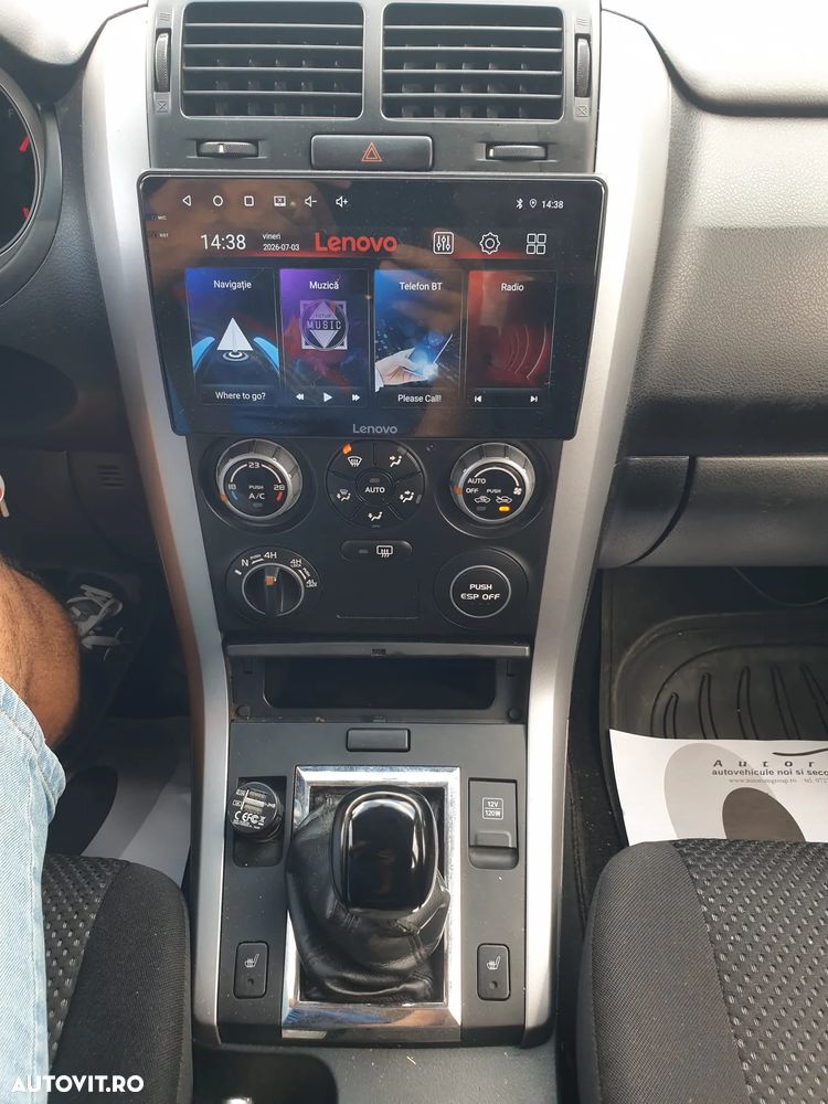 Suzuki Grand Vitara 2.0i JLX Navi - 20