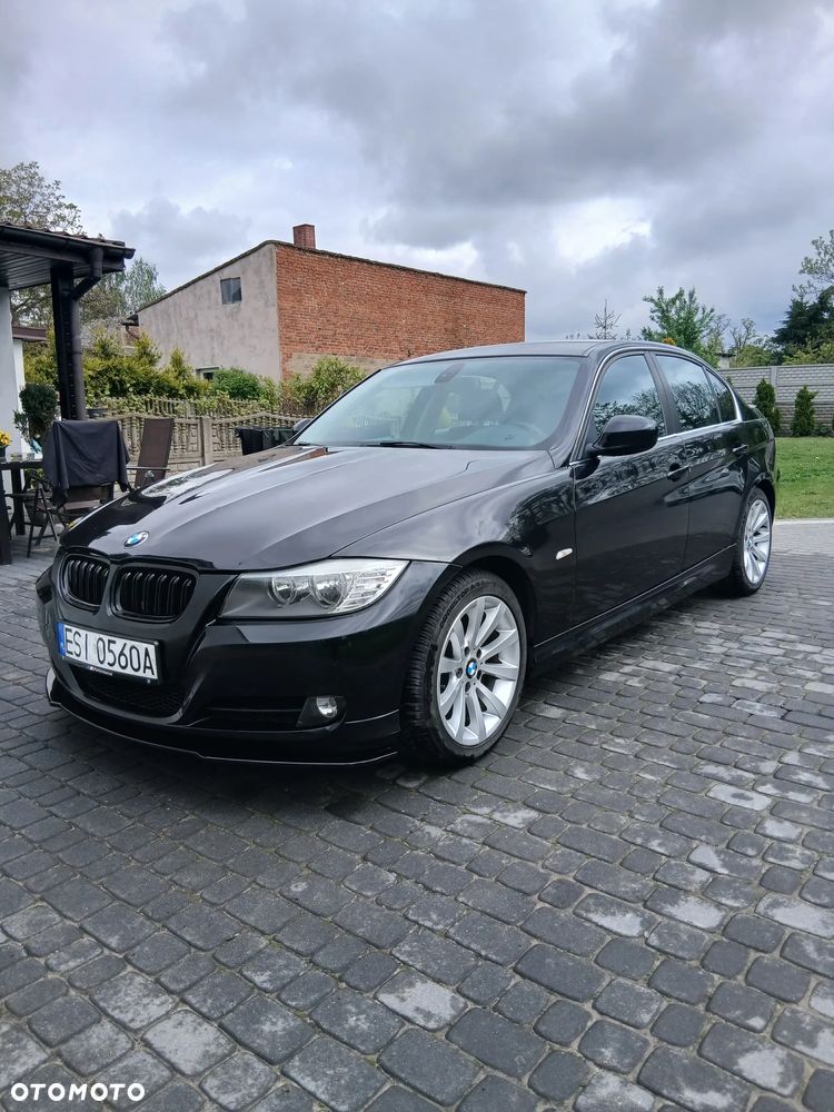 BMW Seria 3 318d - 3