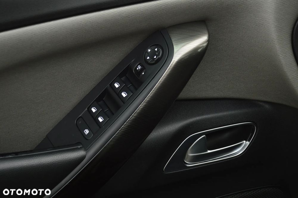 Citroën C4 Grand Picasso BlueHDi 150 EAT6 Exclusive - 26