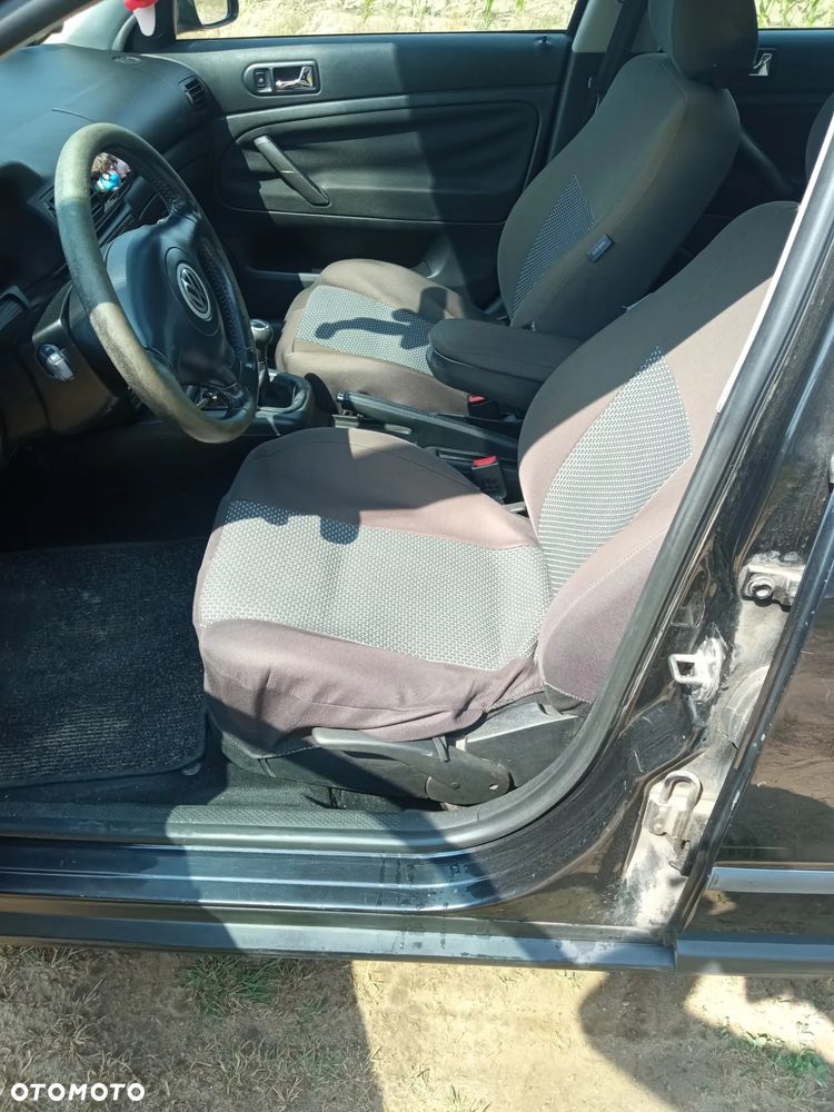 Volkswagen Passat 1.9 TDI CL - 8