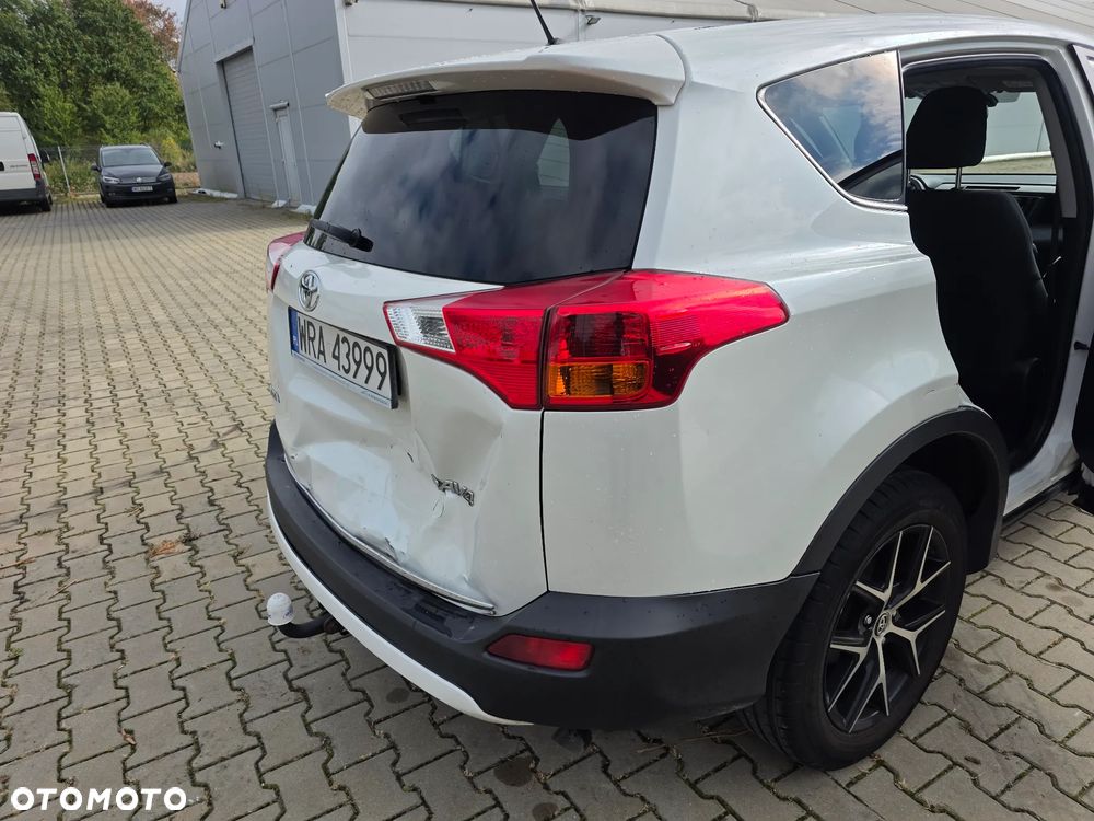 Toyota RAV4 2.0 D-4D Premium - 7