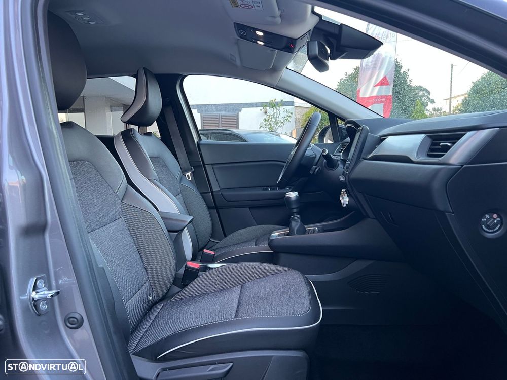Renault Captur - 18