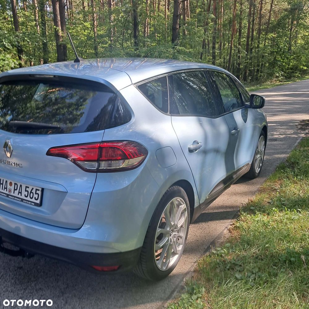 Renault Scenic - 4