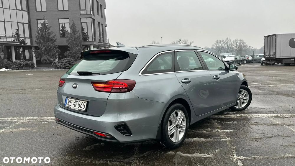 Kia Ceed 1.5 T-GDI L Business Line DCT - 2