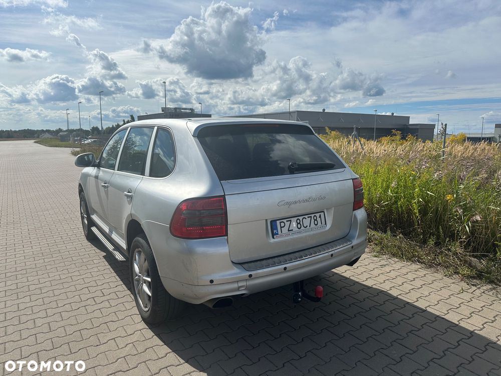 Porsche Cayenne Tiptronic S - 4