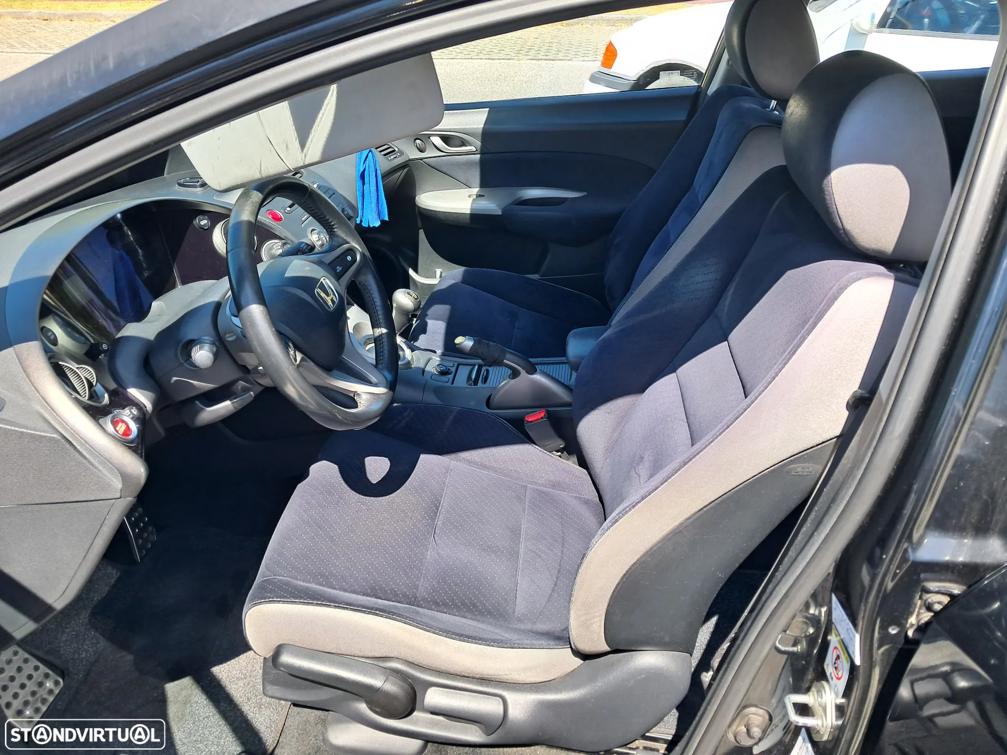 Honda Civic 1.4 Sport i-Shift - 12