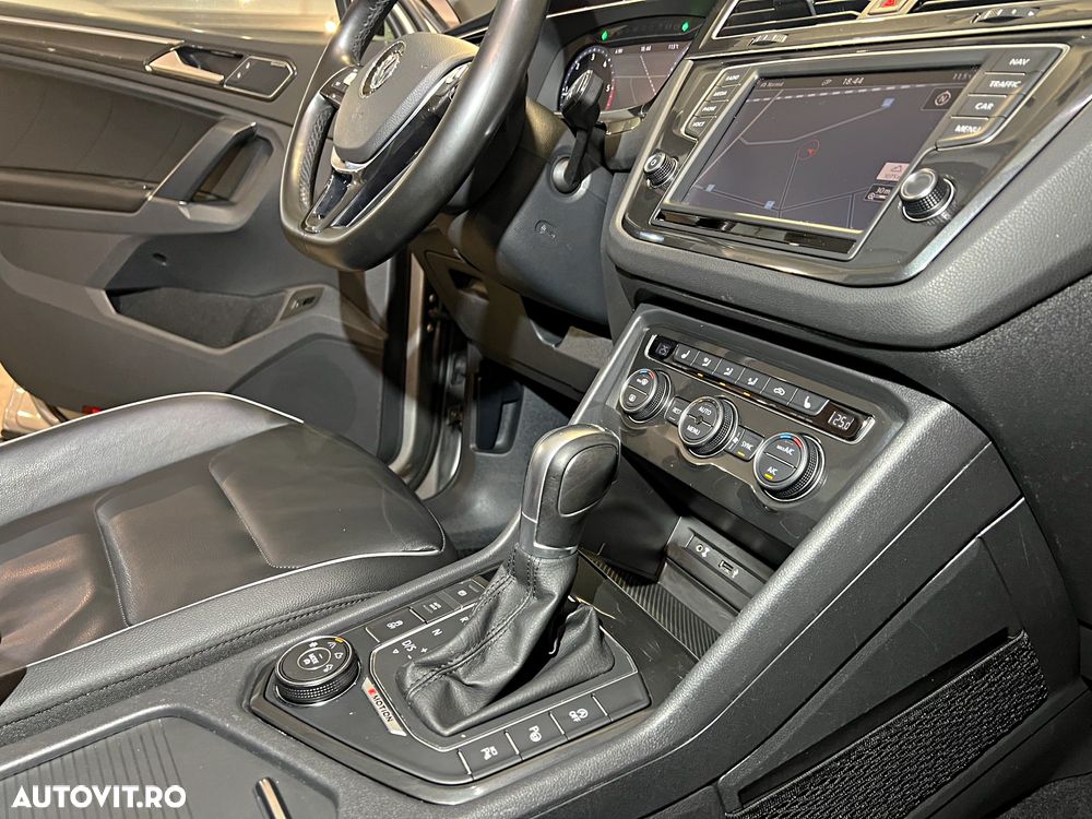 Volkswagen Tiguan 2.0 TDI SCR 4MOTION (BlueMotion Techn.) DSG Highline - 20