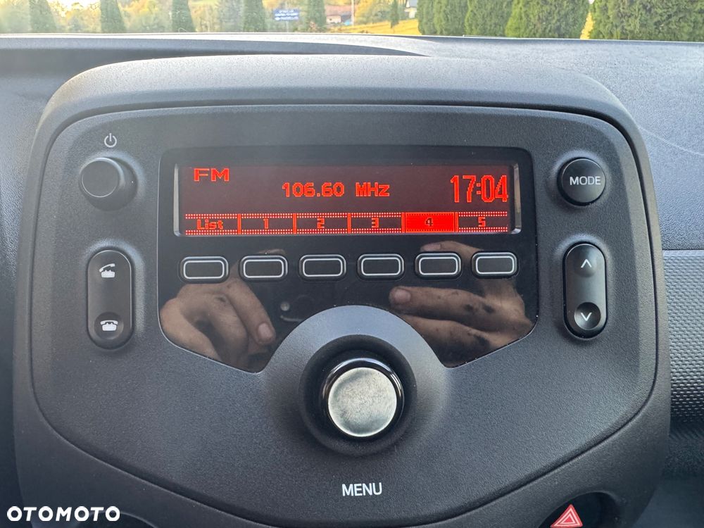 Toyota Aygo x-business - 10