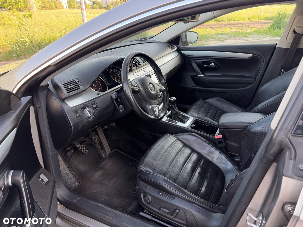 Volkswagen CC - 10